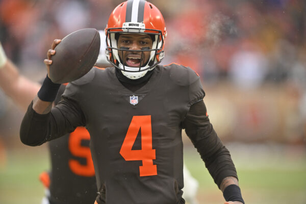 Cleveland Browns Make Triumphant Return to NFL Playoffs: A Journey to Redemption